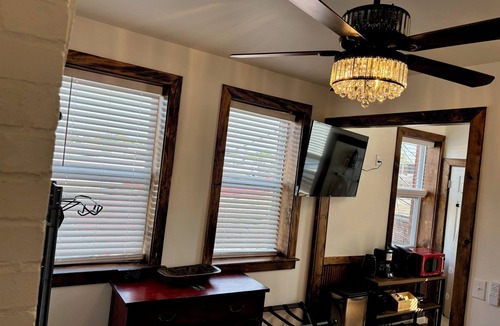 Hohenwald Apartment | "Red, White & Beautiful" loft in the center of downtown Hohenwald, TN.