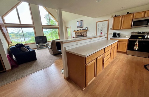 Manawa House | Relax at Bear Hug House on Bear Lake Manawa Wi.– Private Pond & Easy Lake Access