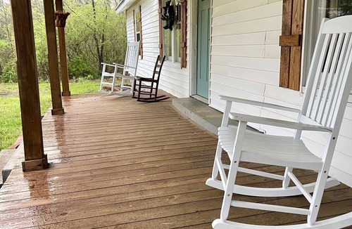 Chewalla House | Relaxing country home with great views and quite, peaceful surroundings