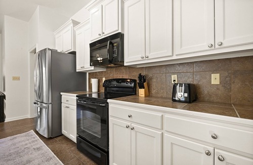 St. Gabriel House | Rental Unit 10 miles from LSU
