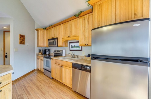 Osage Beach Villa | Resort Villa on Lake of the Ozarks! Family Fun Hub