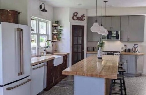 Baldwin House | Restyle Farm house