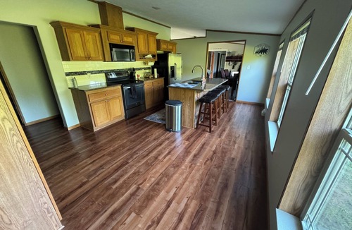 Mauston House | Revilo Timber Haven Mauston - Near The Dells and Castle Rock Lake!