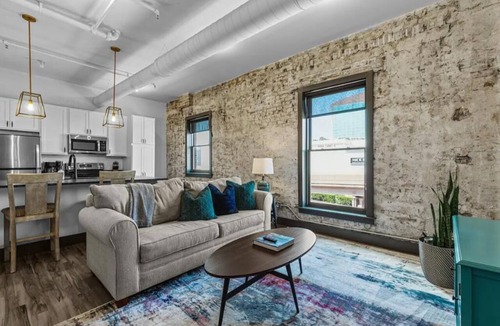 Downtown St. Louis Apartment | Riverfront Loft - Walk to Arch, Casino, Convention Center & Stadiums