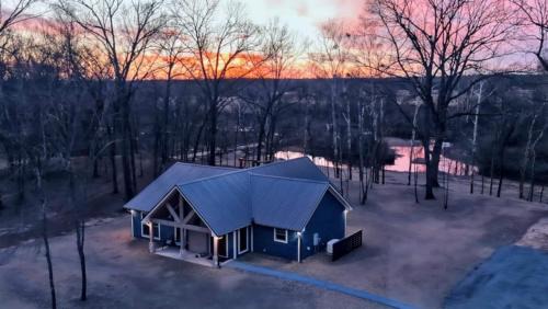 Golden House | Riverfront Retreat Beach, Fishing & Trails