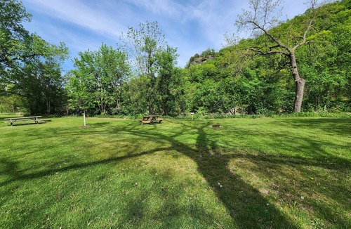 Millville House | Riverside Retreat Near Town w Sauna, sleeps 8, Views & Abundant Activities!