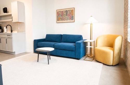Downtown Minneapolis Apartment | Roami at Century Plaza | 5BR combo | sleeps 12