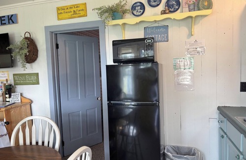 Chetek Cottage | Romantic cottage+Boating with dock, + ATV trails + Fishing+ .5 mile to downtown!