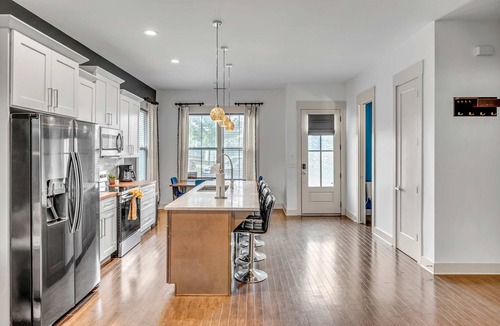 Haynes Area House | Rooftop Large Backyard Fire Pit Near Downtown Nashville
