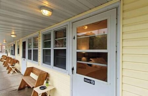 Montello Apartment | Room 4, Kozy Rest Motel