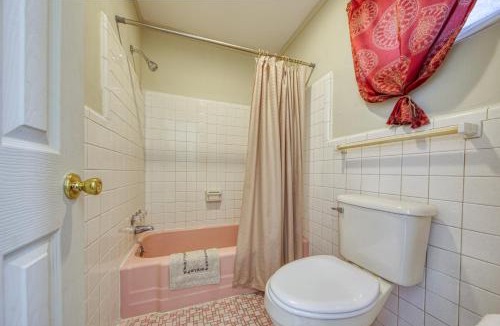 Oneida Hotel | Royal Inn