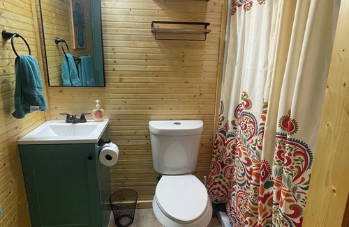 Lockesburg Apartment | Rustic 1-bedroom apartment with AC and WiFi in pleasant Lockesburg