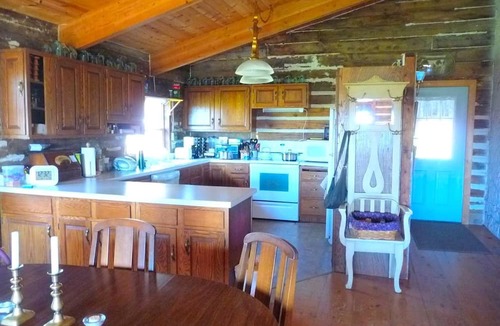Littleport House | Rustic 1850s Cottage Rental on 10-Acres near Wyalusing State Park, Iowa