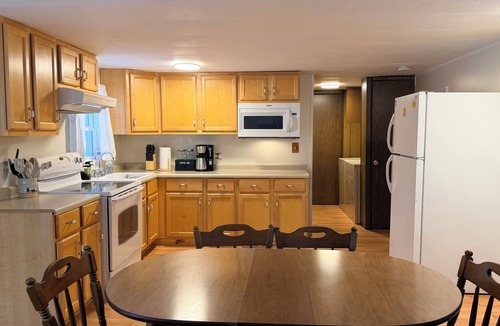 Necedah House | Rustic Comfort Near Woods and Water
