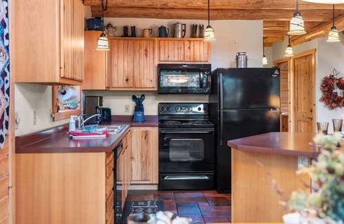 Merrimac Cabin | Rustic Ridge Cabin 105 - Private Woodland Retreat near Devil's Lake