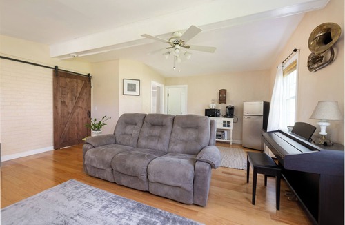 Goodlettsville House | Safe, Clean and Beautiful✨Close To All Of Nashville's Famous Spots!