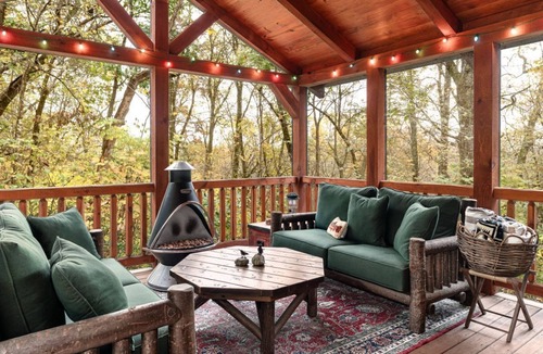 Ferryville Cabin | Secluded Creekside Cabin w/Hot Tub, Private Driftless Escape