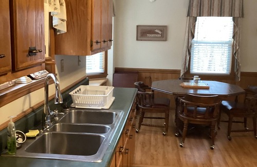 Morrison House | Secluded House on Cumberland Plateau with breathtaking views nestled on 60 Acres