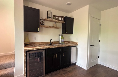 Sylvan Shores House | Secluded Lakefront! 4BR, Paradise Pad @ Beaver Lake, Sleeps 14