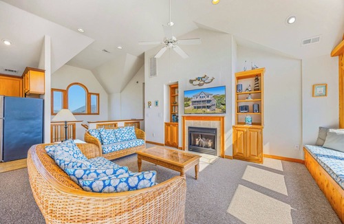 Salvo House | Semi-Oceanfront Home w/Hot Tub, Smart TVs, Beach Nearby. Fit for a Beachcomber!