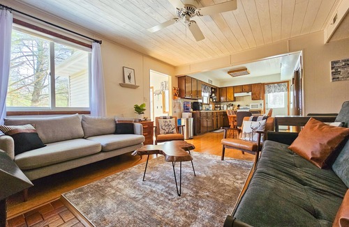 Neillsville Cottage | Serene Cabin with Hot Tub & Sauna on ATV trails near Lake Arbutus