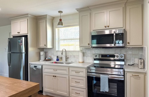 Searcy House | Skyline Cottage - Sunset Paradise
