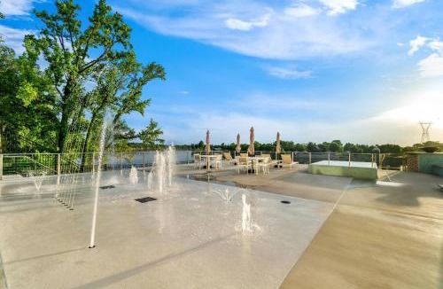 Savannah Hotel | Sleep Inn & Suites Savannah Tennessee Riverfront