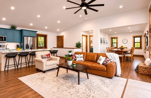 New Lisbon House | Sleeps 40! 2 Homes Hot Tubs Pickleball Lake Front Private Beach