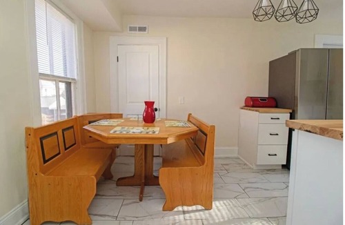 Northeast Minneapolis Arts District Apartment | Sleeps 7 in Minneapolis Art District Close to Everything