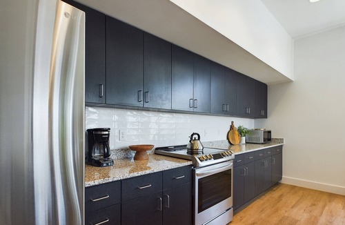 Historic Waverly House | Sly Fox-Private Balcony-12 South