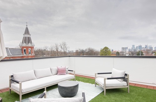 Chestnut Hill Apartment | Sonder The Retreat | Superior Three-Bedroom Apartment w/Rooftop