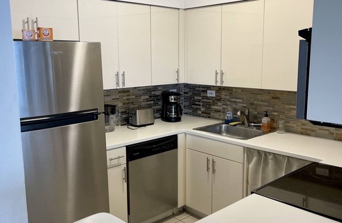 West Avenue Condo | South Beach condo with Breathtaking Views and Stunning Amenities