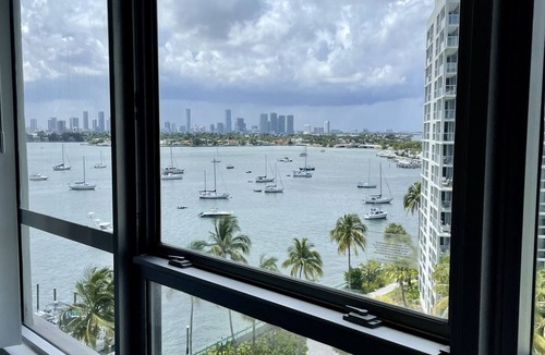 West Avenue Condo | South Beach condo with Breathtaking Views and Stunning Amenities