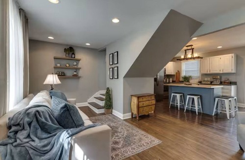 Hendersonville House | Spacious 4-bedroom house in adorable Hendersonville with AC