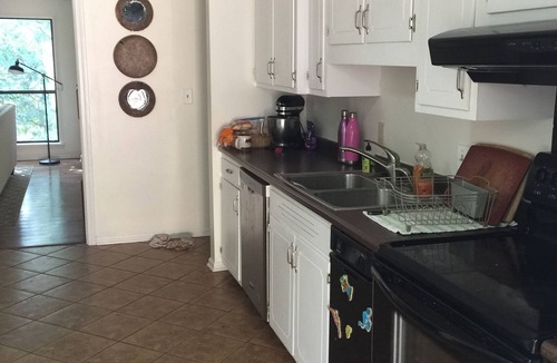 Oxford House | Spacious 6BR Oxford Home with Pool – Perfect for Families & Groups