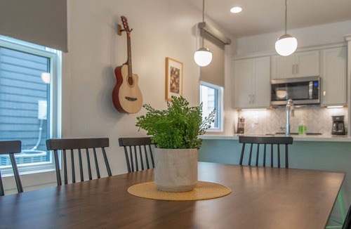 Greenwood House | Spacious East Nashville Home for 10