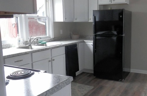 Tell City House | Spacious family-friendly 4-bedroom house in downtown Tell City