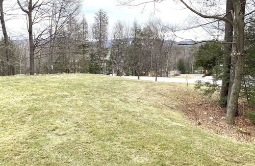 North Conway Condo | Spacious Year Round Condo Retreat to the White Mountains
