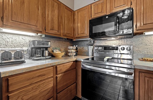 Hot Springs Village House | Spectacular views of Lake DeSoto in a 3 Bedroom & 2 full bath house on the lake!