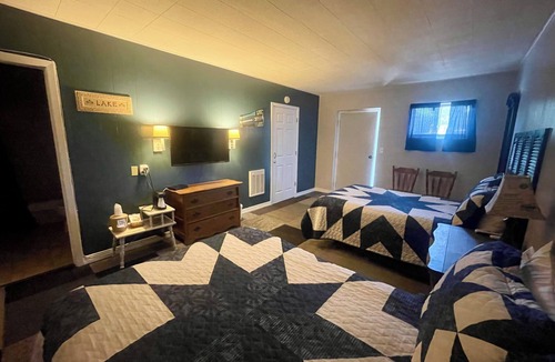 Higden Hotel | Sportsman's Lodge