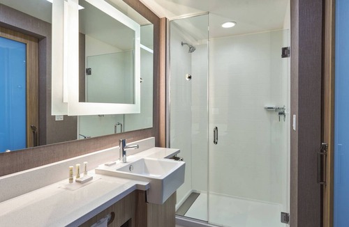 Southeast Orlando Hotel | SpringHill Suites by Marriott Orlando Lake Nona