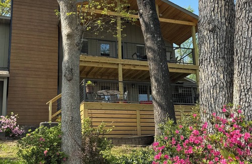 Piney House | Stan’s CozyCasual LakeHamilton MainChannel-Boat&Swim docks, FirePit, Kayaks