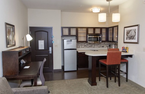 Bowling Green Hotel | Staybridge Suites Bowling Green by IHG