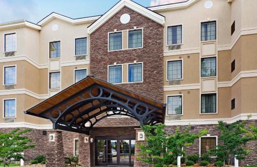 Lake Hamilton Resort | Staybridge Suites Hot Springs by IHG