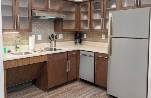 Franklin Hotel | Staybridge Suites Nashville - Franklin by IHG
