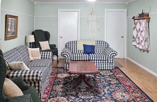 Nauvoo Apartment | Steps to Nauvoo Temple! 2-Unit Family Combo