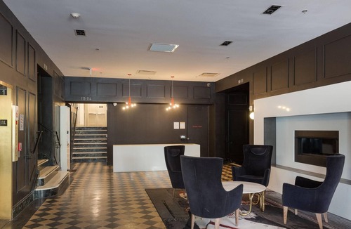 Midtown - Westport Apartment | Steps to Shops, Eats | Easy Access + W&D | Zencity