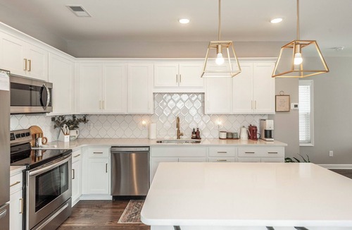 Gallatin House | Stylish 3BR Gallatin Getaway by LCS Signature Properties