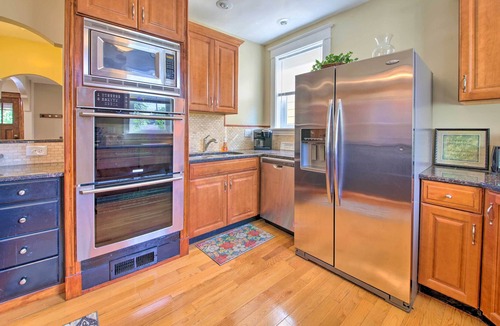 St. Louis House | Stylish St. Louis Retreat w/ Great Location!