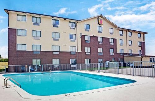 Talbot's Corner Hotel | Super 8 by Wyndham Nashville/Dntn/Opryland Area